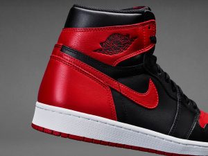 AIR-JORDAN-1-RETRO-HIGH-OG-BANNED-HEEL